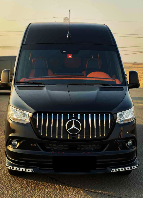 Sprinter 2025 Black gallery image