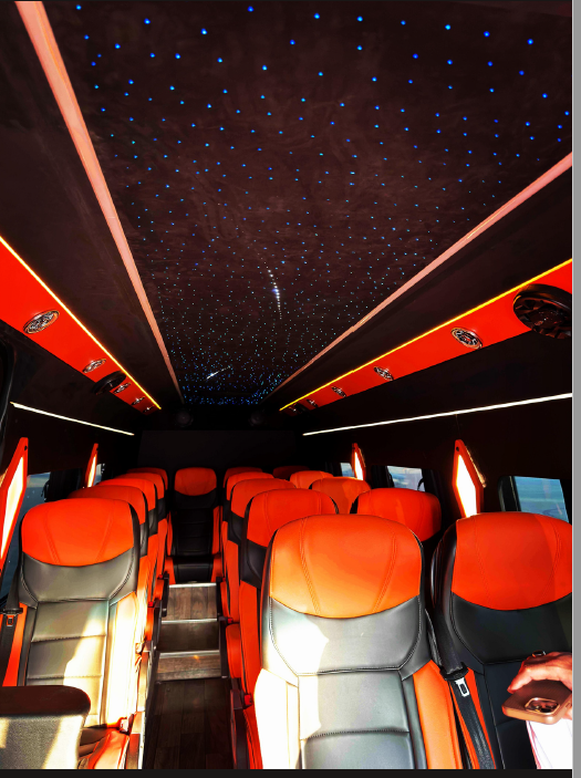 Sprinter 2025 Black gallery image