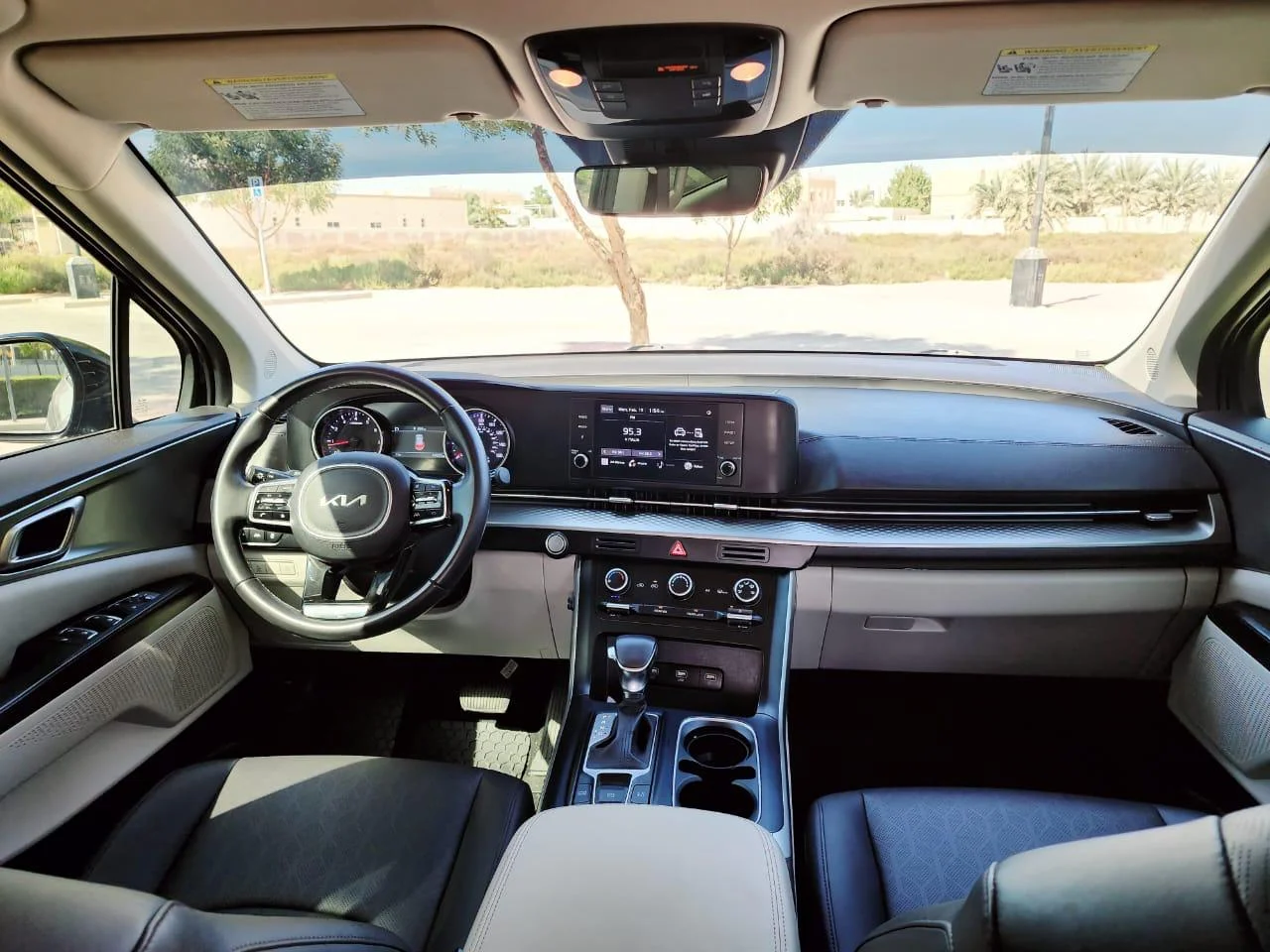 Kia Carnival 2026 gallery image