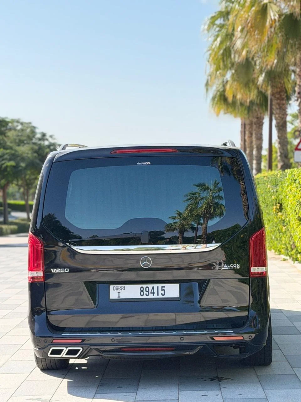 Mercedes-Benz V-Class V250 gallery image