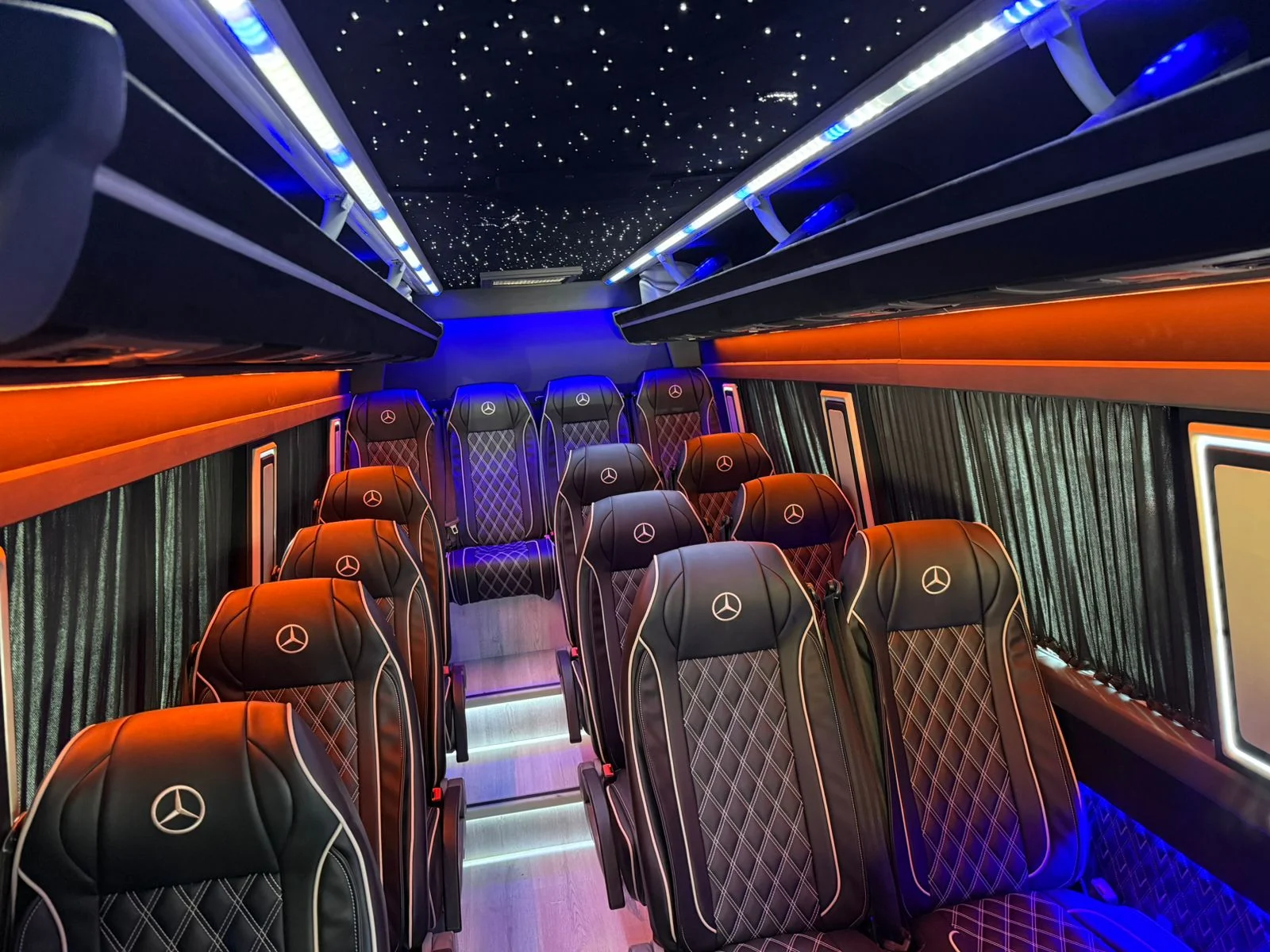 Sprinter 18-Seater gallery image